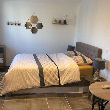 Ogooue Studio Carpentras Buitenkant foto