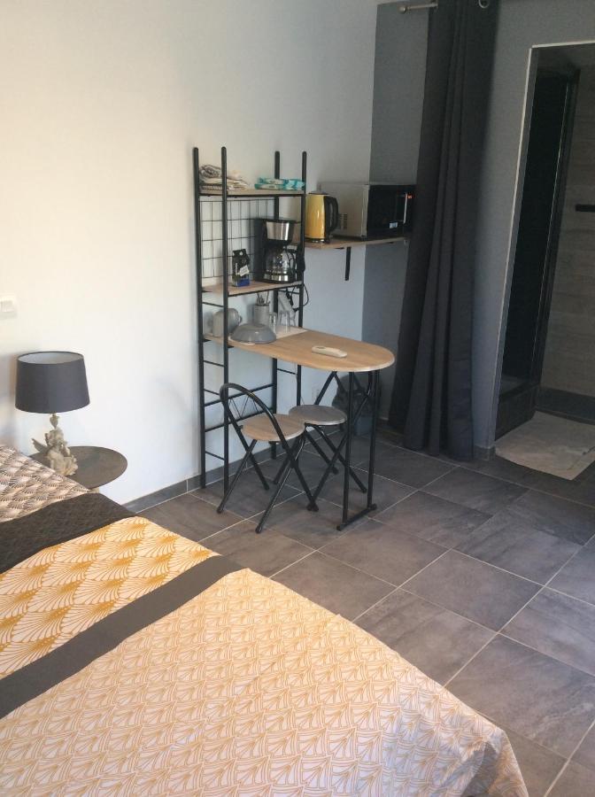 Ogooue Studio Carpentras Buitenkant foto