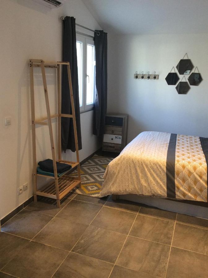 Ogooue Studio Carpentras Buitenkant foto