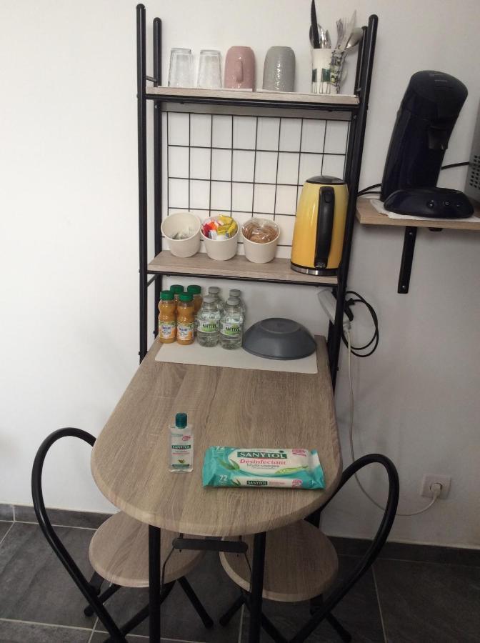 Ogooue Studio Carpentras Buitenkant foto